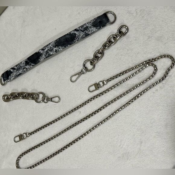 Genuine Leather Denim Quilted Pattern, Handmade Unique Bow Kisslock Baguette Bag - Picture 16 of 16